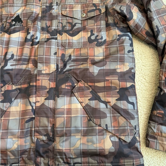 Burton Camo Snowboard Jacket - Picture 4 of 8